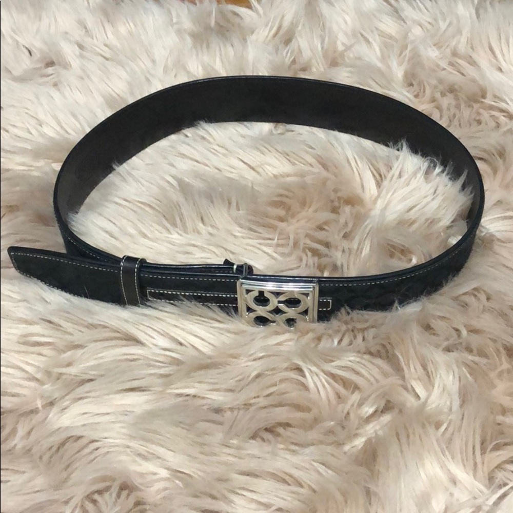 Belt with c on it